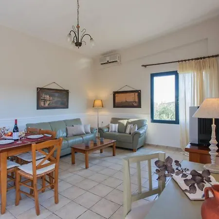 Villa Manolis